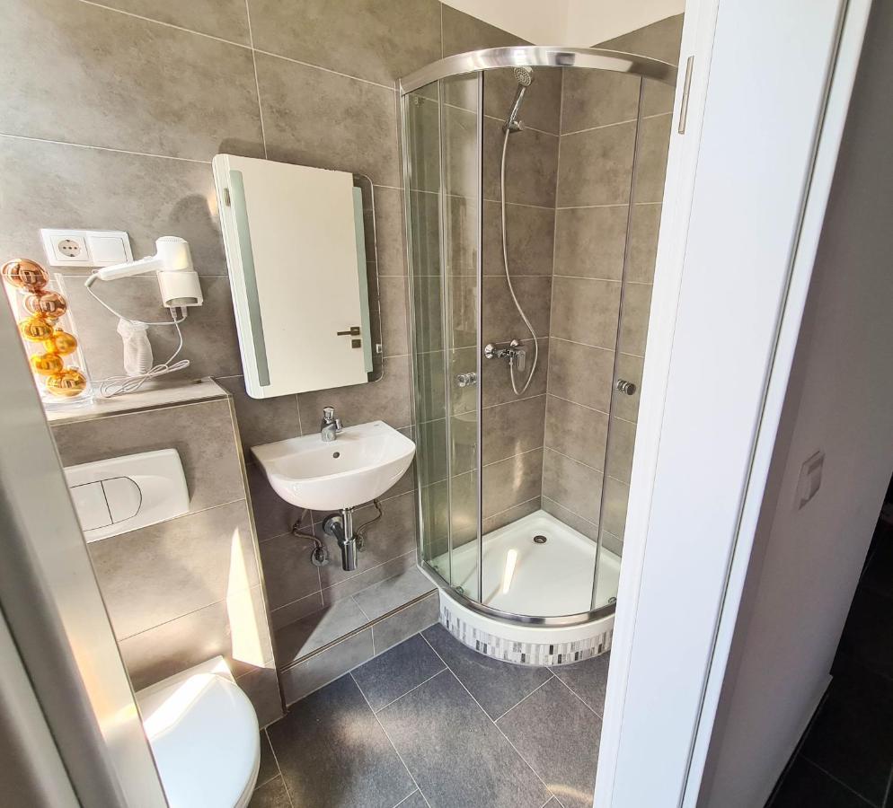 Homesuites Mikroapartments Bremen Bagian luar foto